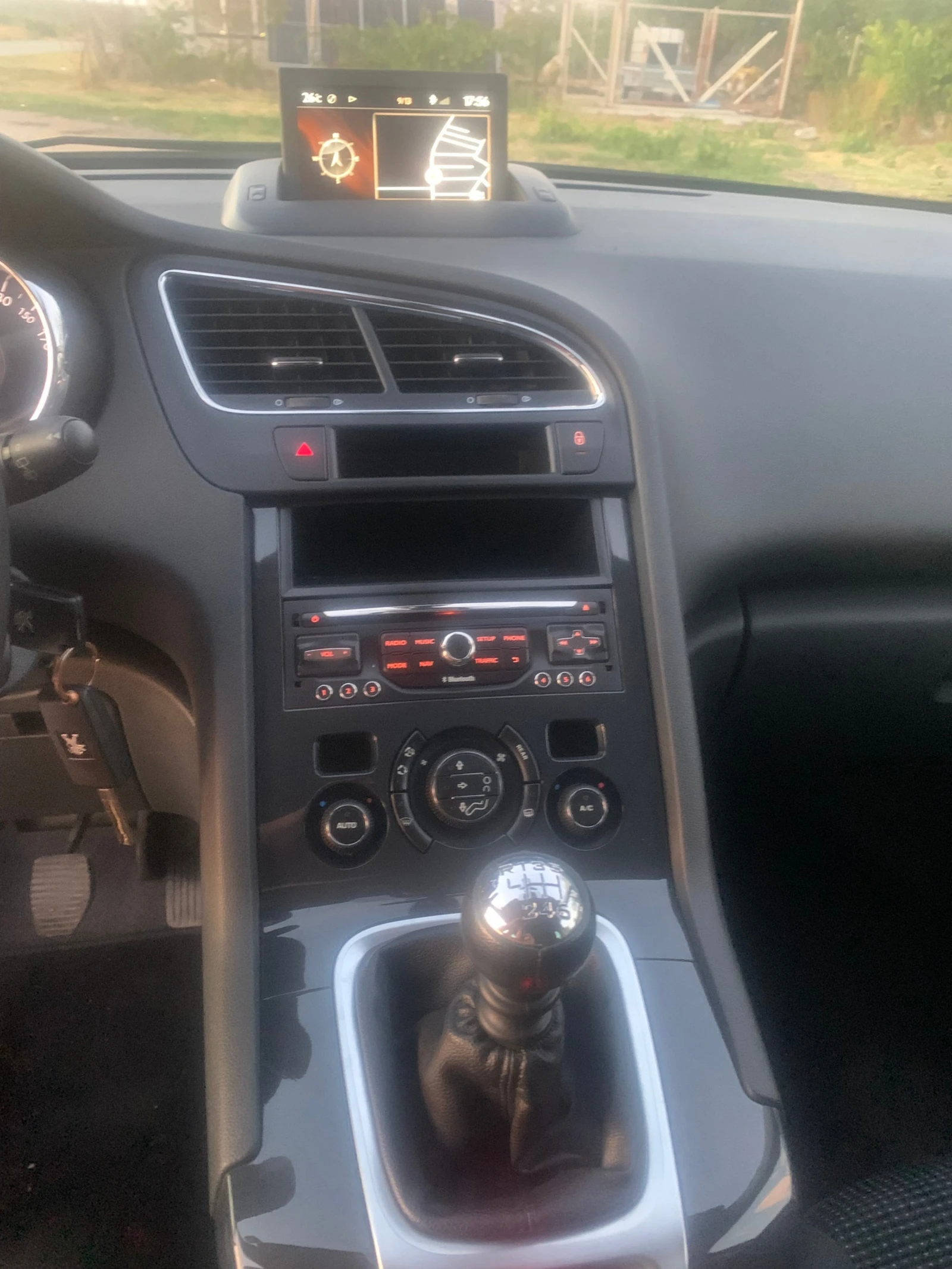 Peugeot 5008 1.6i-156. | Mobile.bg   11