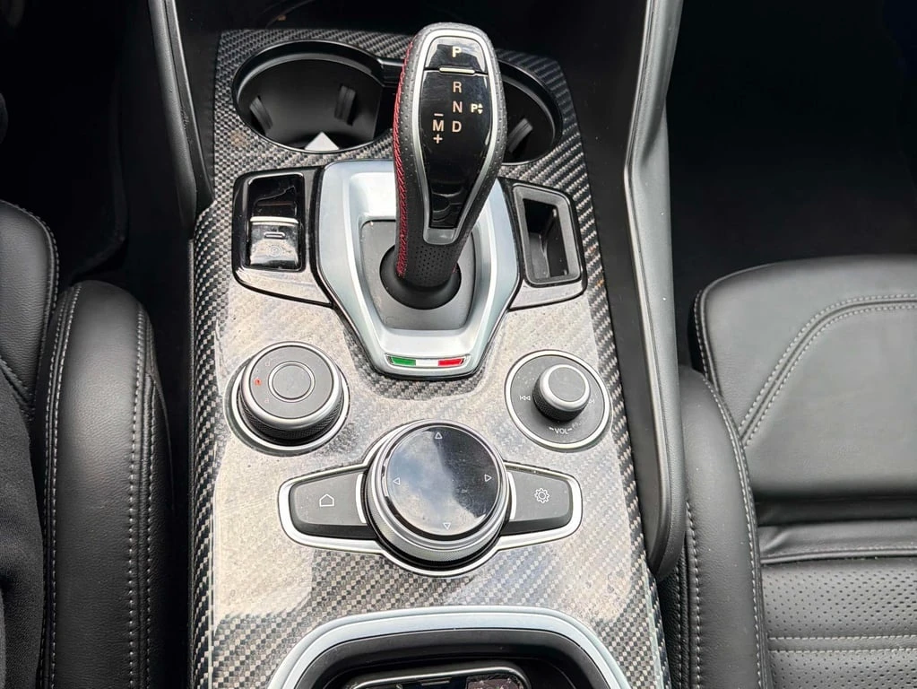 Alfa Romeo Giulia * Estrema * CARFAX * ��� ������������ ������ | Mobile.bg � ����������� 16