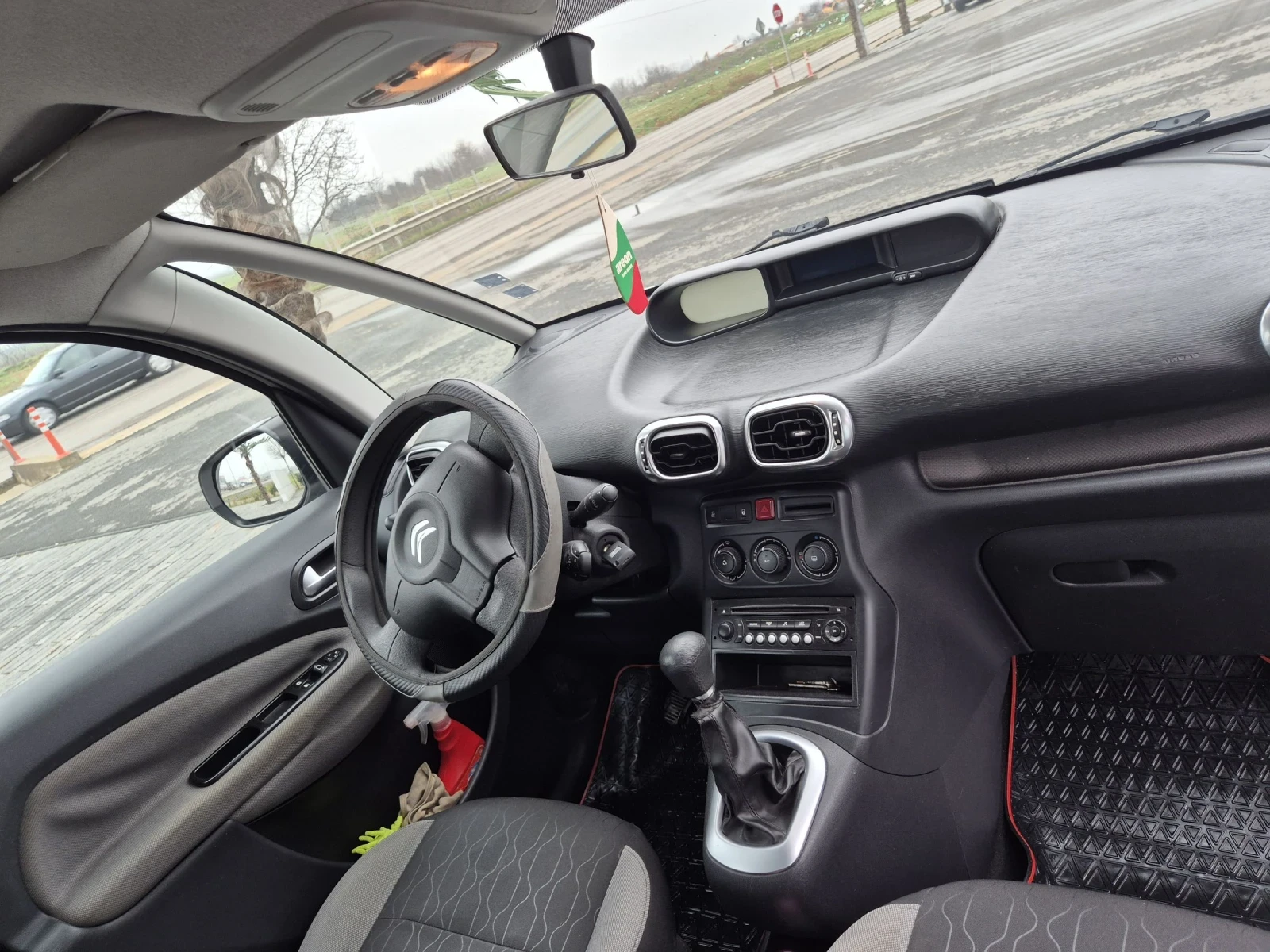 Citroen C3 Picasso  - изображение 7