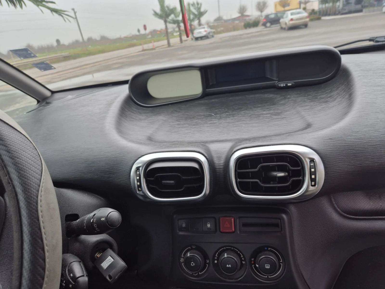 Citroen C3 Picasso  - изображение 8