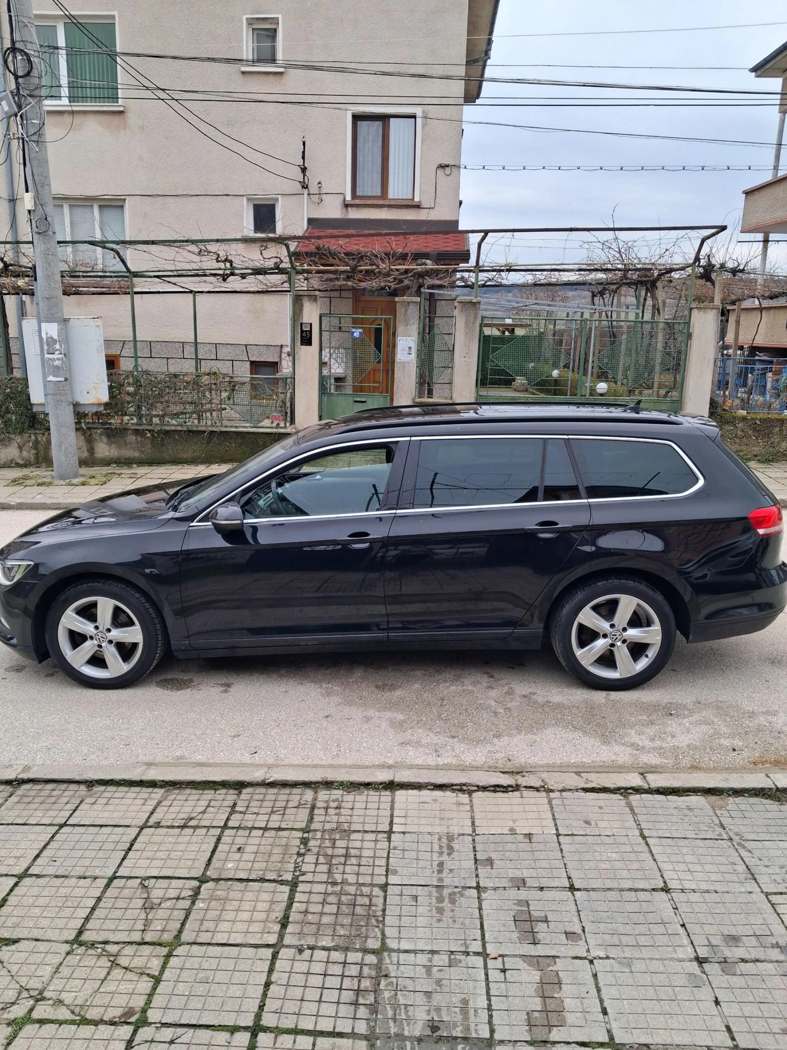 VW Passat 2.0 TDI ШЕСТ СКОРОСТИ - изображение 6