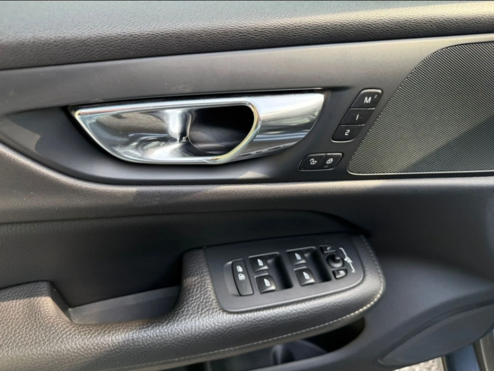 Volvo S60 Momentum/2019/T6/360/���/4�4/����� ������� | Mobile.bg � ����������� 13