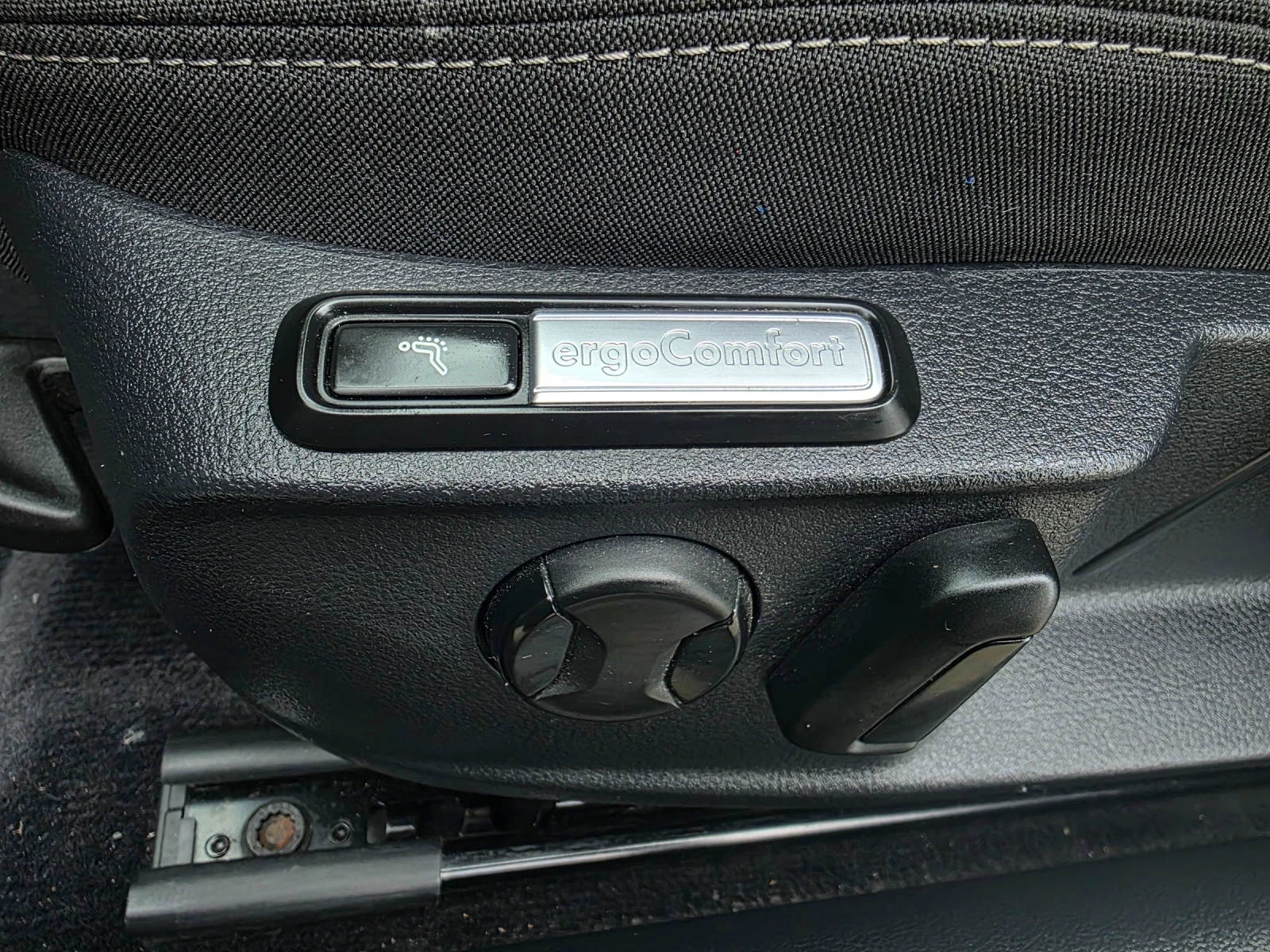 VW Passat Distronic , masaj, снимка 10 - Автомобили и джипове - 53909175