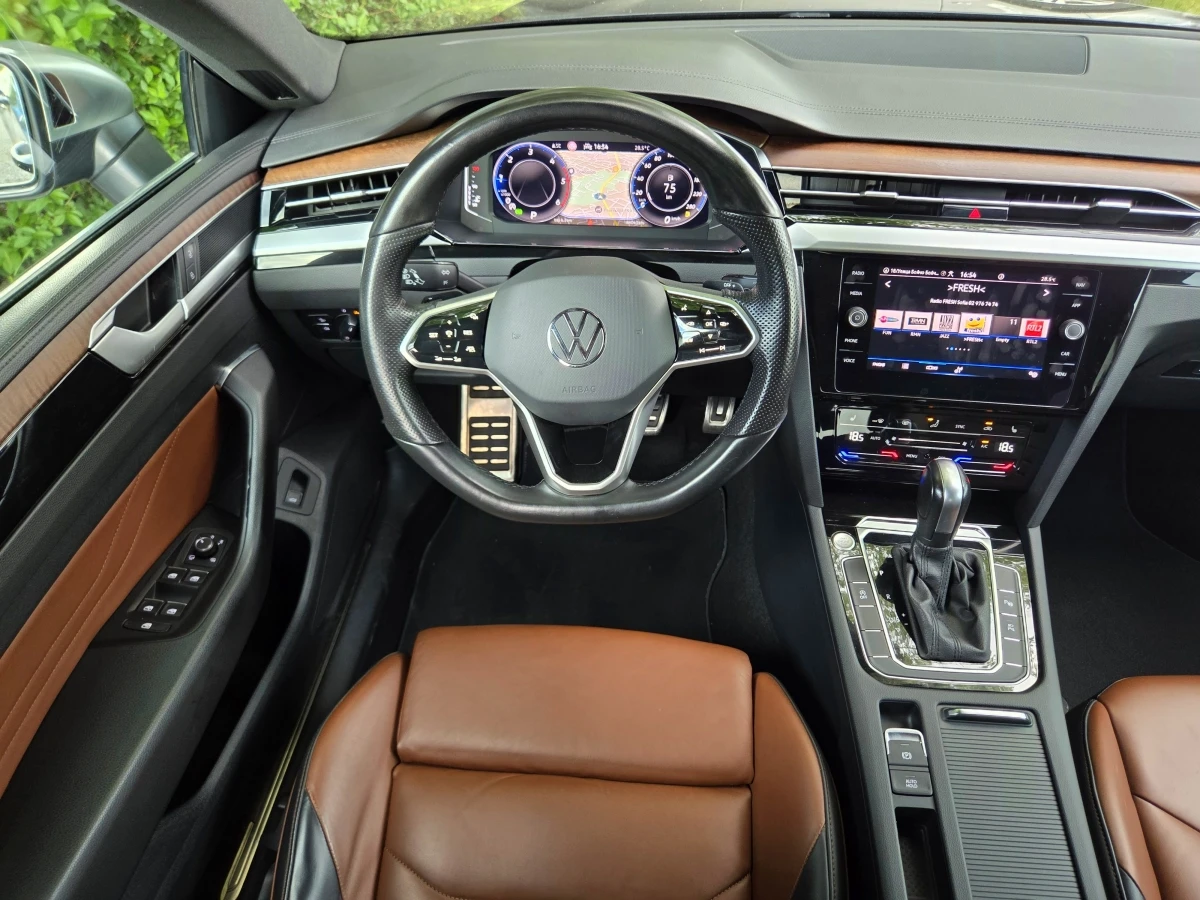 VW Arteon 2.0TDI 150hp FACE/DIGITAL/FULL LED/CAM 360, снимка 10 - Автомобили и джипове - 54073004