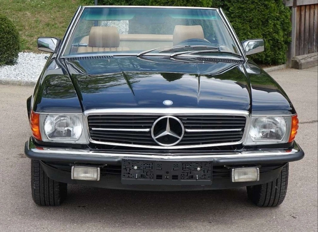 Mercedes-Benz SL 380