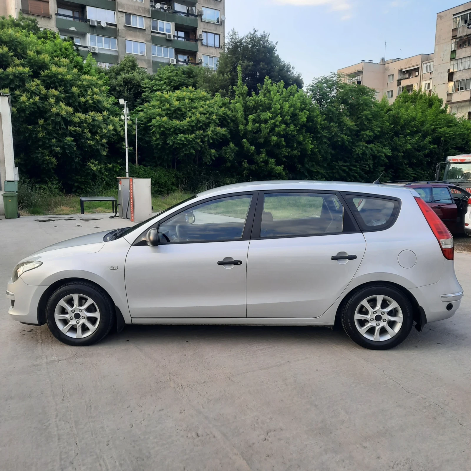 Hyundai I30 1.6/16v ГАЗ, снимка 6 - Автомобили и джипове - 54802745