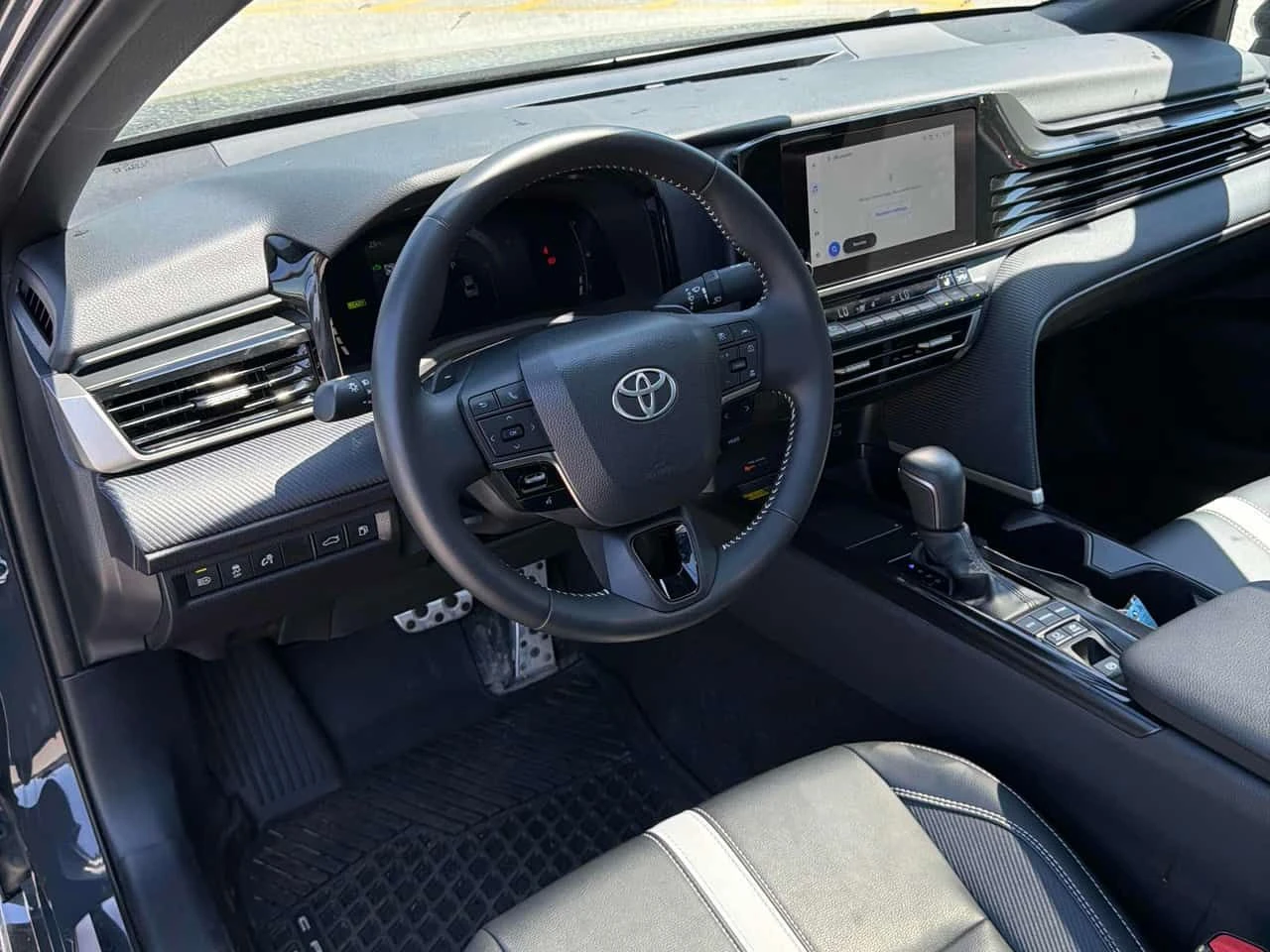Toyota Camry * SE * АВТОКРЕДИТ БЕЗ ПЪРВОНАЧАЛНА ВНОСКА* , снимка 5 - Автомобили и джипове - 54807232