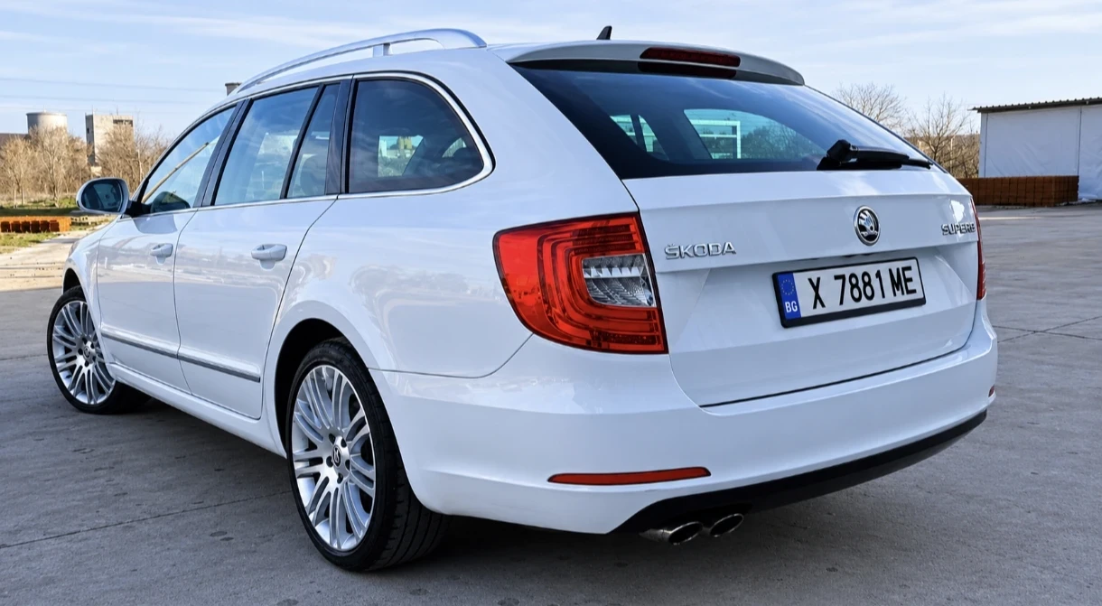 Skoda Superb 2.0TDI 140к.с. DSG, снимка 3 - Автомобили и джипове - 54885932