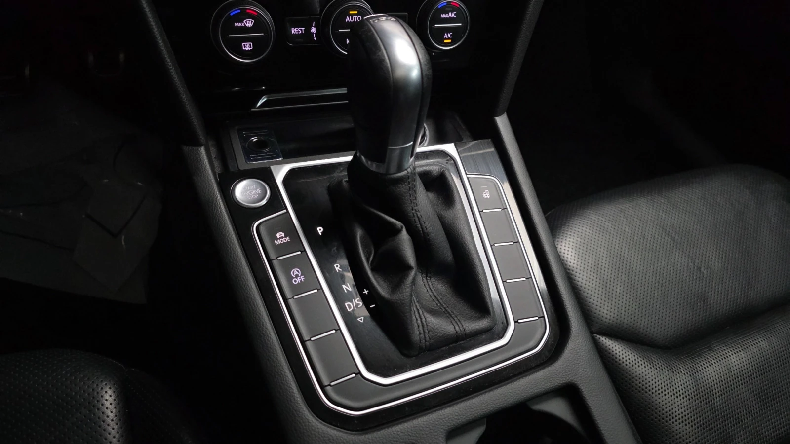 VW Arteon 2.0 TDI Prestige | HUD | 360  Камера | Масаж | , снимка 9 - Автомобили и джипове - 54933030