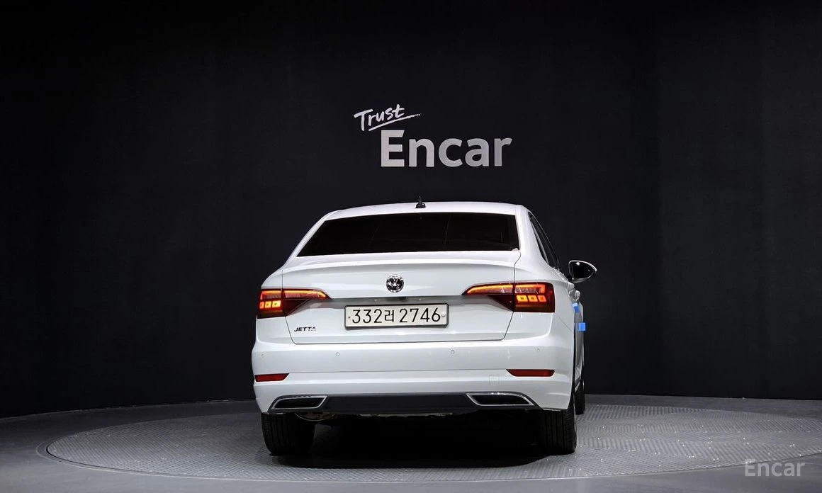 VW Jetta, снимка 4 - Автомобили и джипове - 55401313