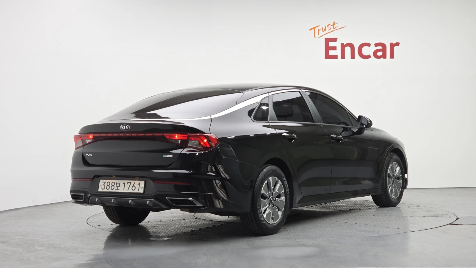 Kia K5 КРАЙНА ЦЕНА, снимка 2 - Автомобили и джипове - 55595084