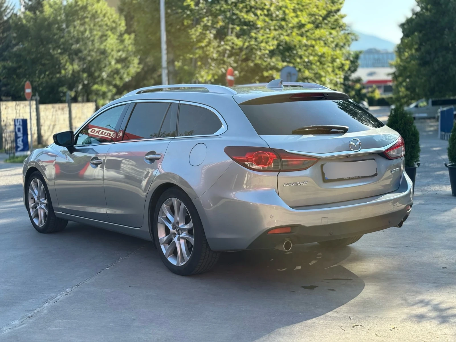 Mazda 6 Mazda 6 GJ Combi 2. 2 Skyactiv-D 175 к. с., снимка 3 - Автомобили и джипове - 55618981