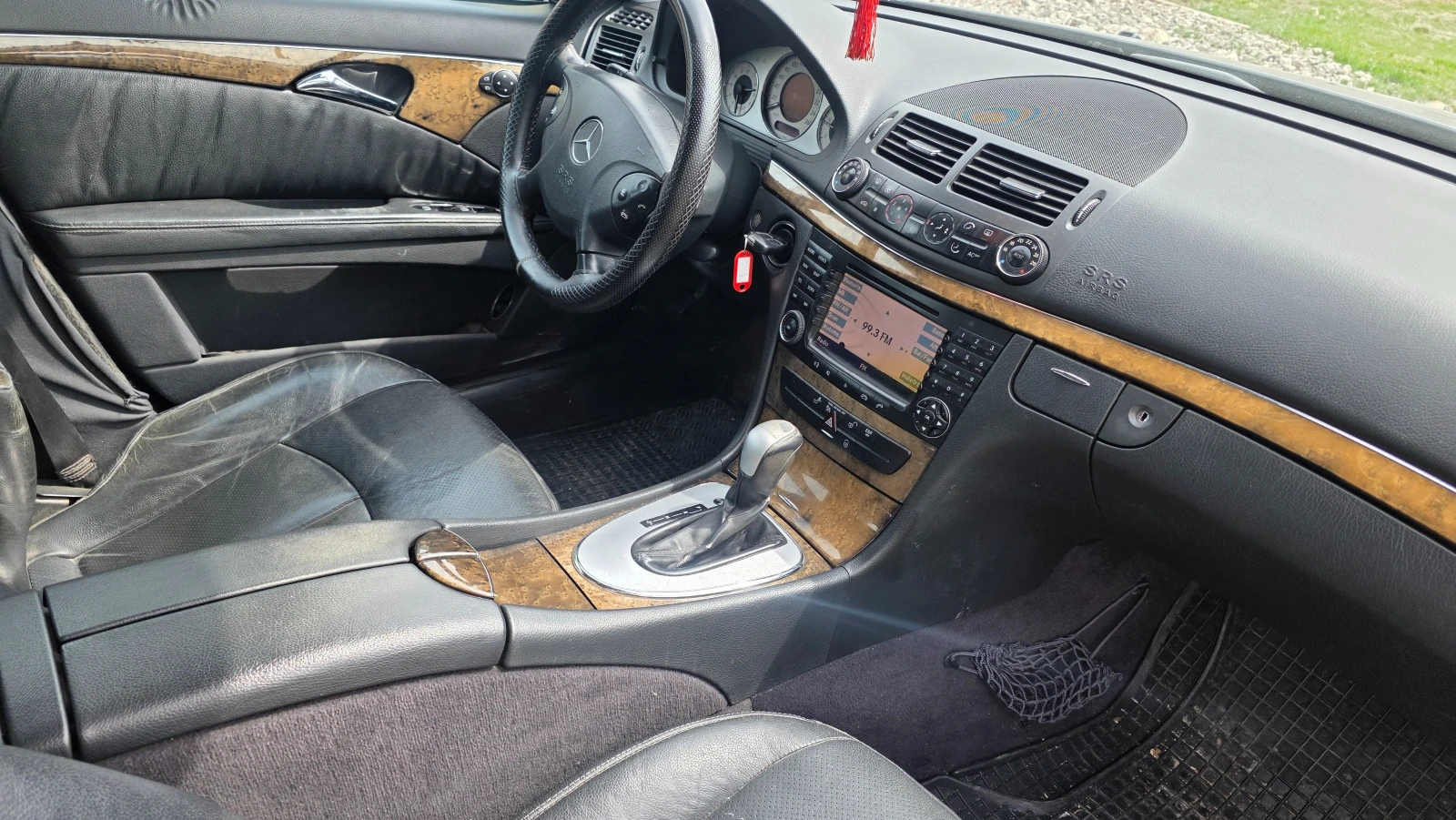 Mercedes-Benz E 270 2.7cdi, снимка 5 - Автомобили и джипове - 56148406