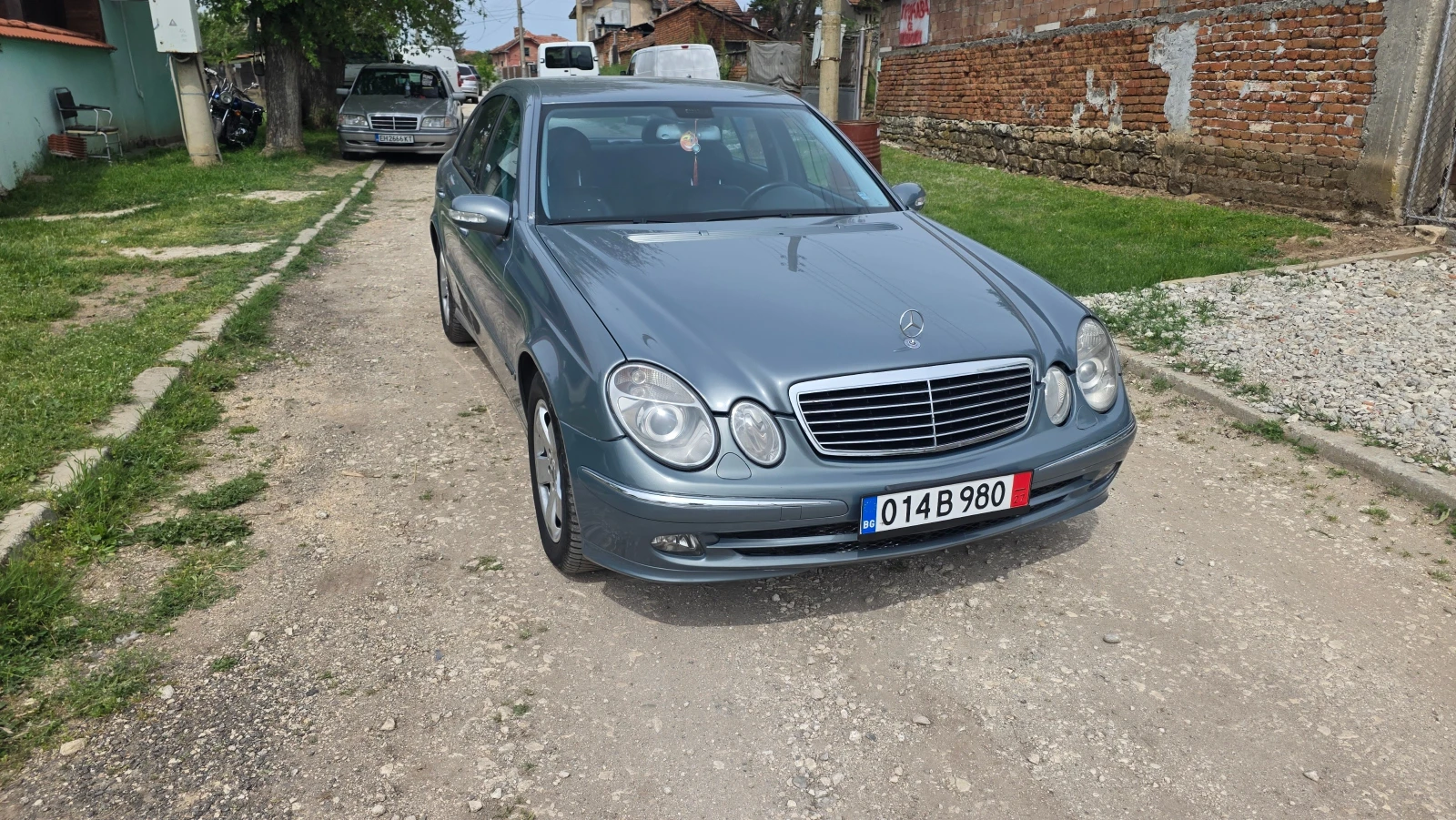 Mercedes-Benz E 270 2.7cdi, снимка 6 - Автомобили и джипове - 56148406