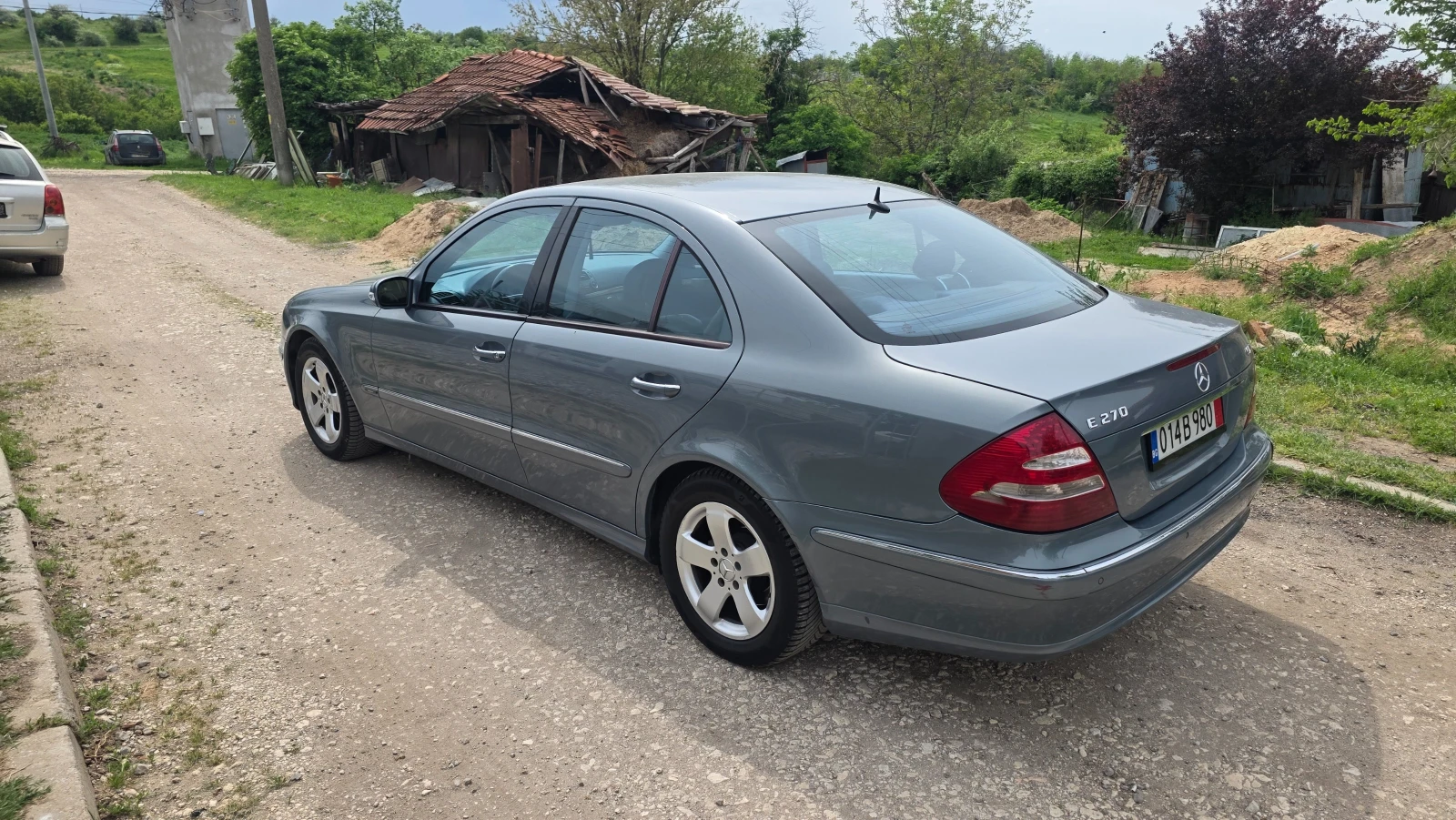 Mercedes-Benz E 270 2.7cdi, снимка 15 - Автомобили и джипове - 56148406