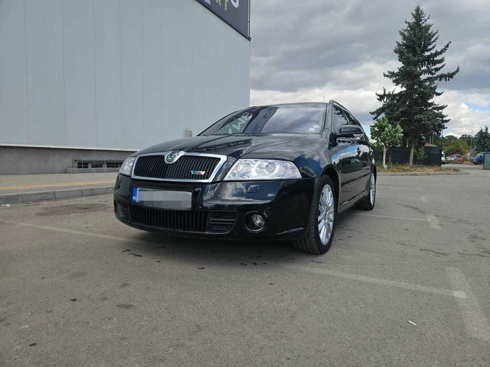 Skoda Octavia VRS, снимка 2 - Автомобили и джипове - 56213492