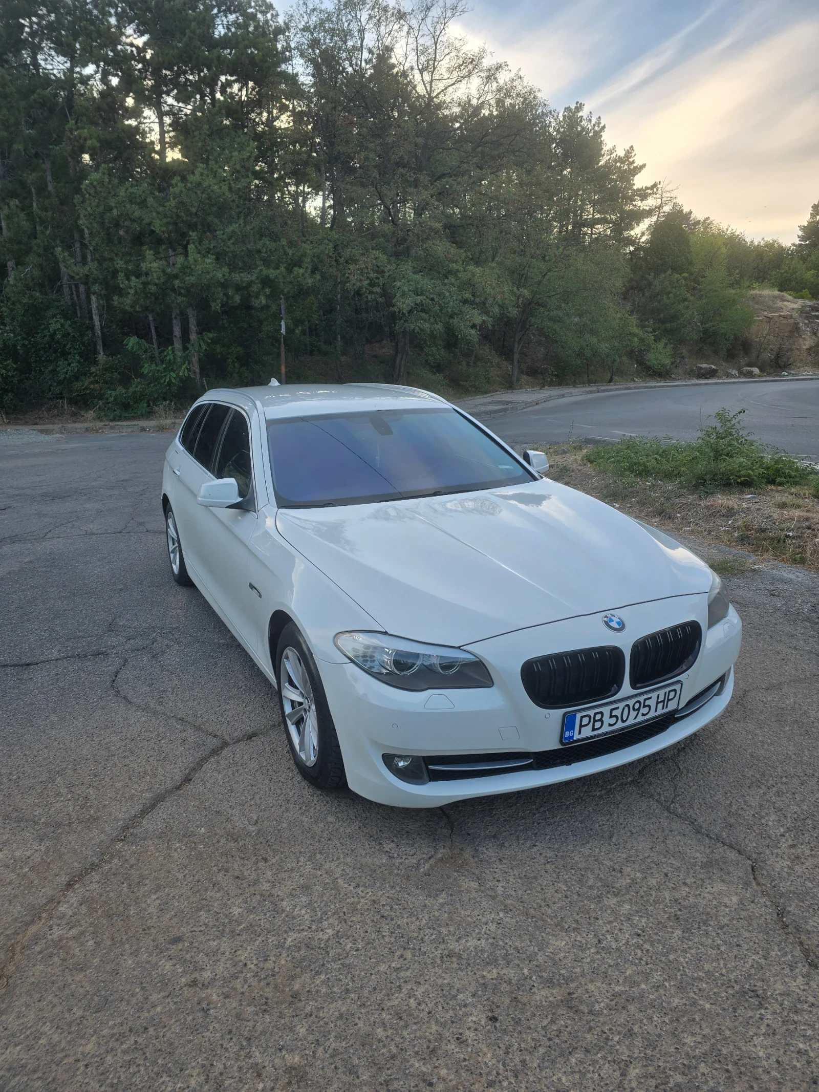 BMW 520, снимка 2 - Автомобили и джипове - 56252826