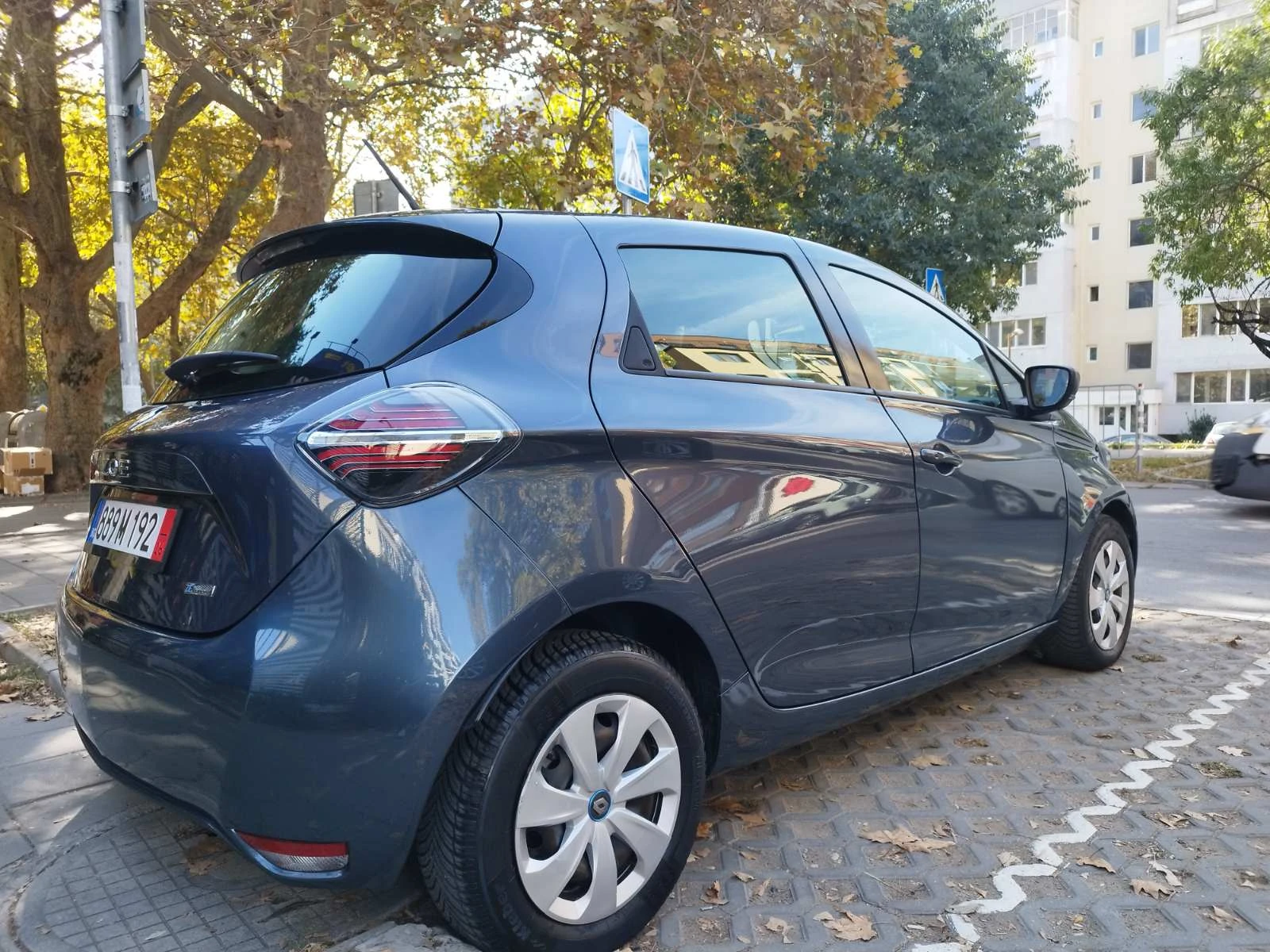 Renault Zoe  52 kWh , снимка 8 - Автомобили и джипове - 56343647
