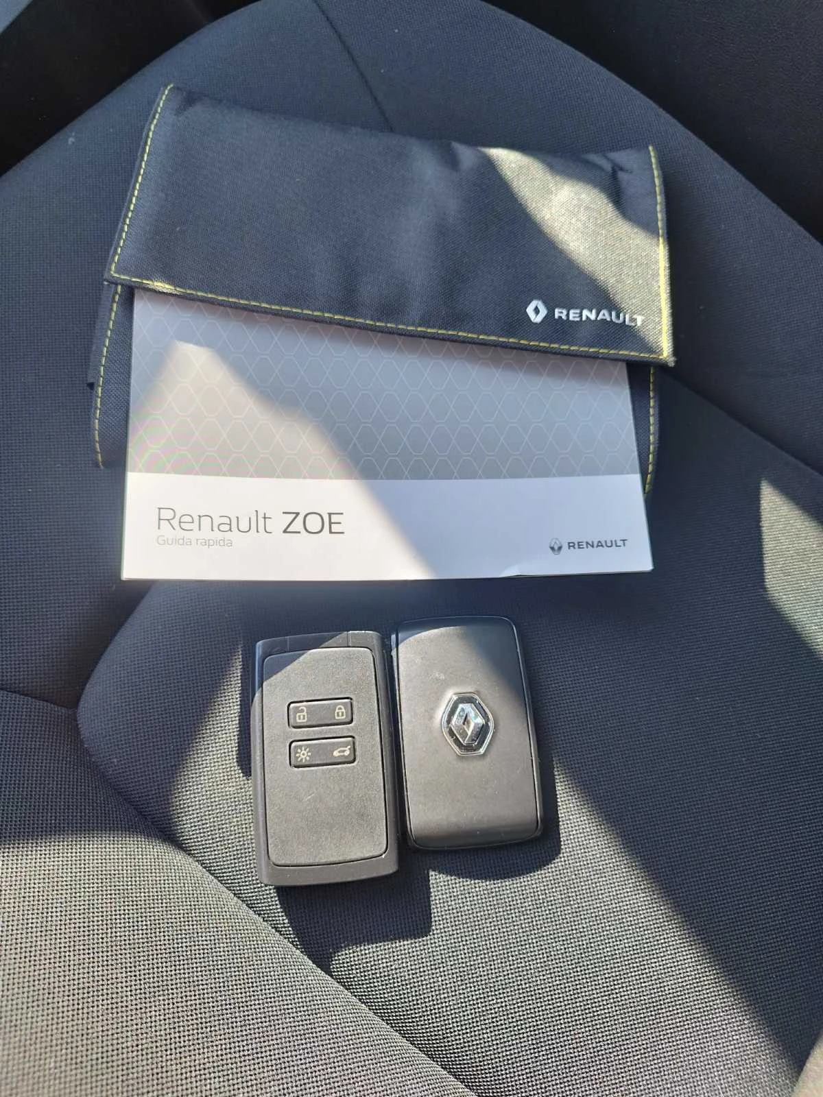 Renault Zoe  52 kWh , снимка 3 - Автомобили и джипове - 56343647