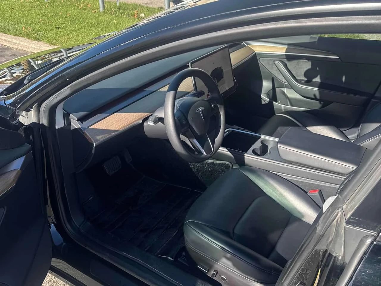 Tesla Model 3 Long Range  CARFAX | Mobile.bg � ����������� 14