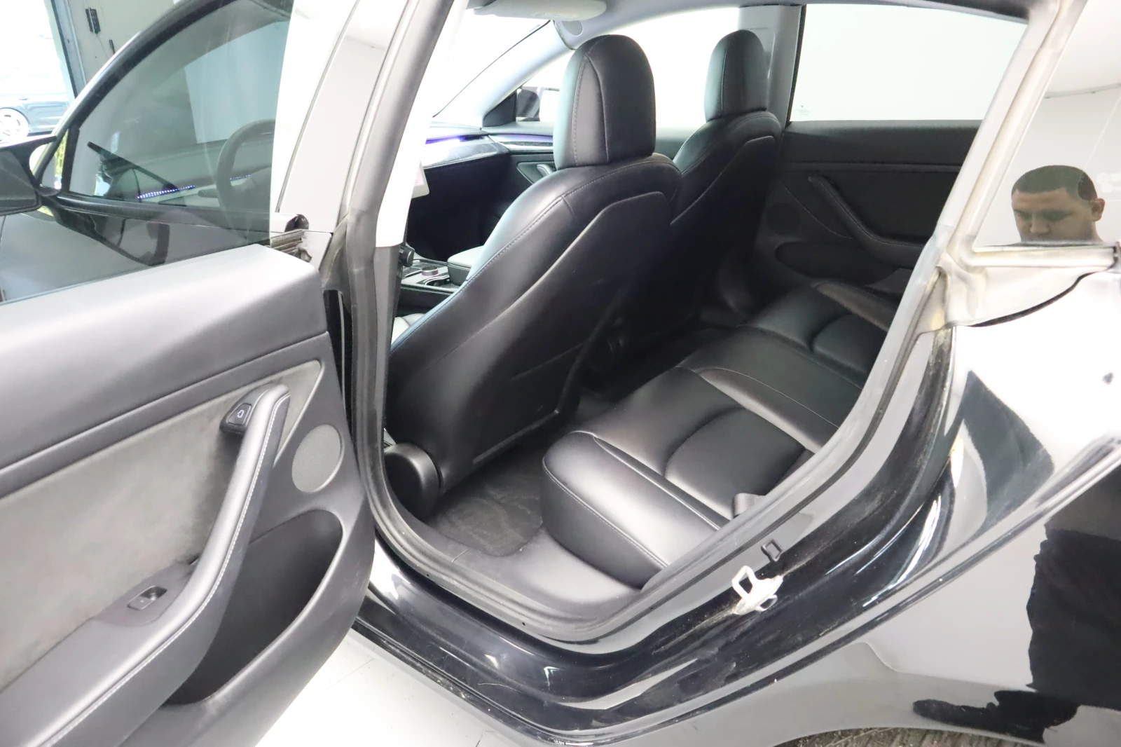 Tesla Model 3 Performance, снимка 15 - Автомобили и джипове - 56533506