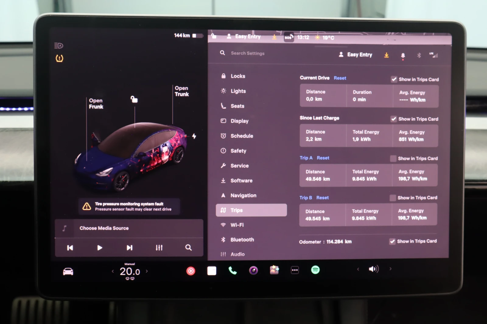 Tesla Model 3 Performance, снимка 13 - Автомобили и джипове - 56533506