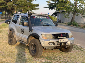 Mitsubishi Pajero, снимка 1