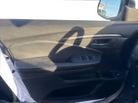 Honda Ridgeline Sport* AWD* АвтоКредит* (ЦЕНА ДО БГ) | Auto.bg — изображение 17