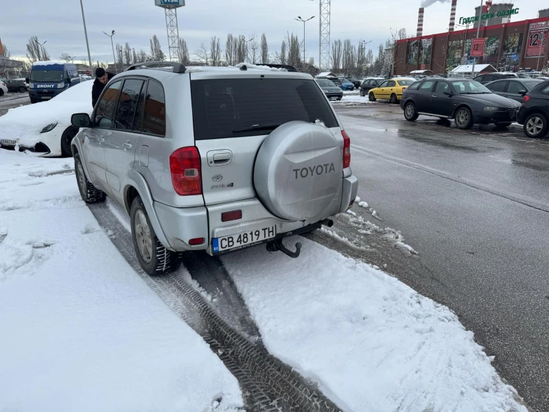 Toyota Rav4 D4d, снимка 2 - Автомобили и джипове - 48644688