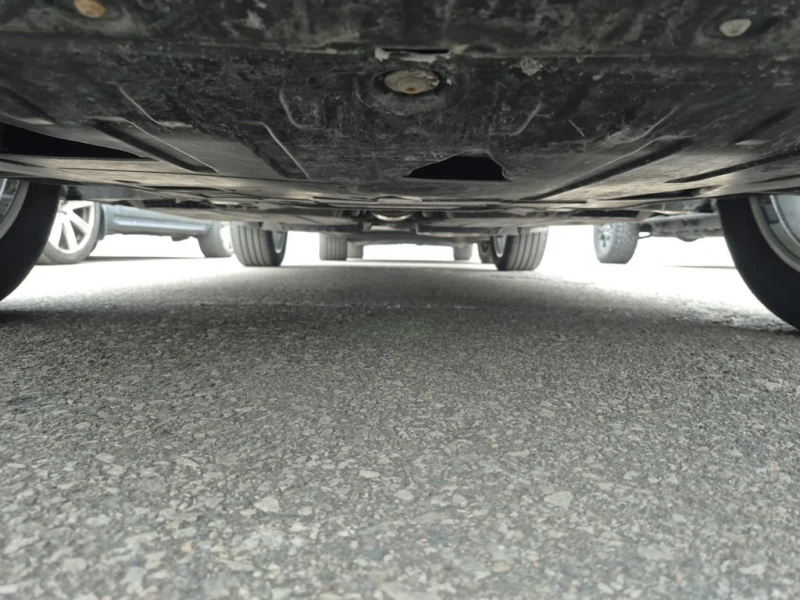 Volvo XC40 * MOMENTUM * CARFAX * БЕЗ ПЪРВОНАЧАЛНА ВНОСКА, снимка 17 - Автомобили и джипове - 52920167