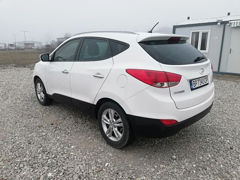 Hyundai IX35 2.0CRDI KLI 136KS, снимка 11 - Автомобили и джипове - 53121338