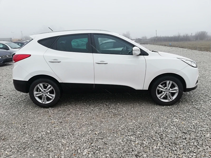 Hyundai IX35 2.0CRDI KLI 136KS, снимка 16 - Автомобили и джипове - 53121338