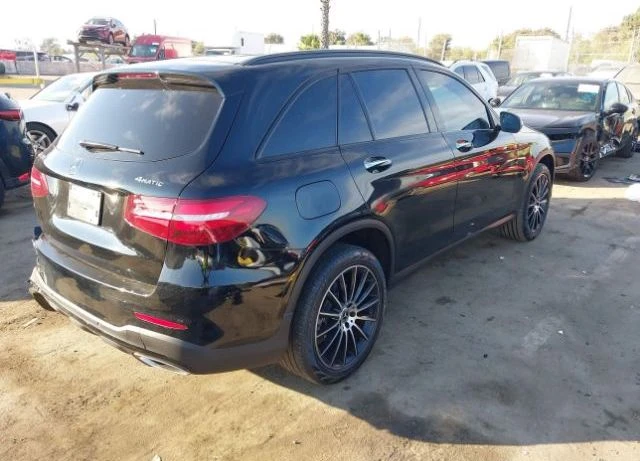 Mercedes-Benz GLC 300 4MATIC* AMG* Burmester* Full LED* Пано* Подгрев* , снимка 6 - Автомобили и джипове - 48881805