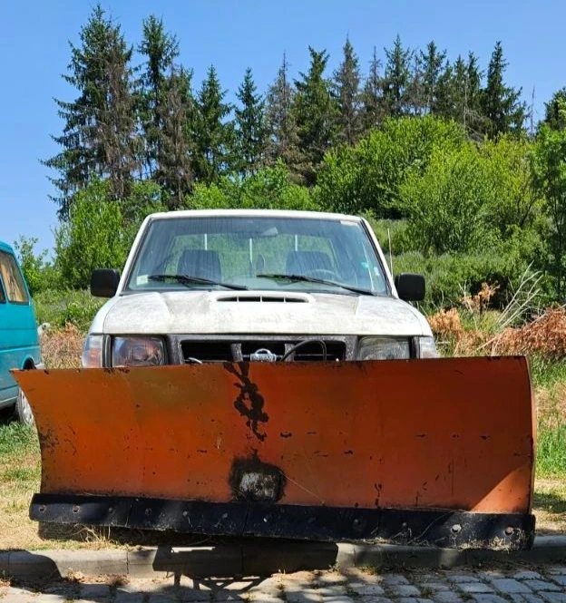 Nissan Navara Double Cab Снегорин