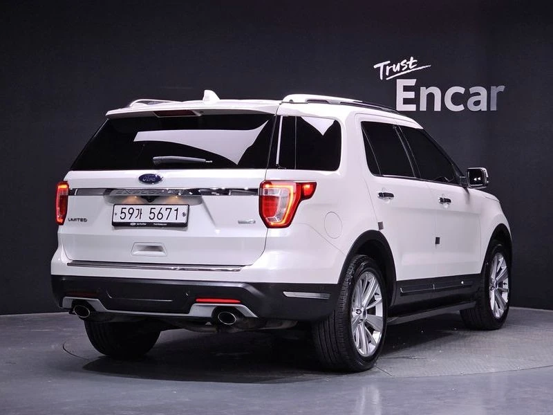 Ford Explorer 2.3 Limited 4WD| 280к.с.| ВКЛ.ТЕХНОТЕСТ, снимка 2 - Автомобили и джипове - 55563105