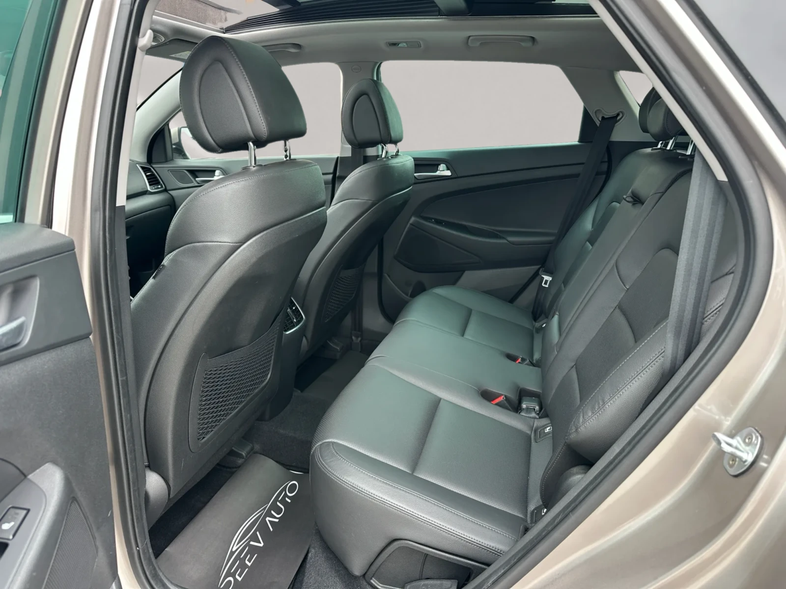 Hyundai Tucson EXCLUSIVE#KEYLESS#NAVI#CAMERA#PODGREV#PANORAMA | Mobile.bg   12