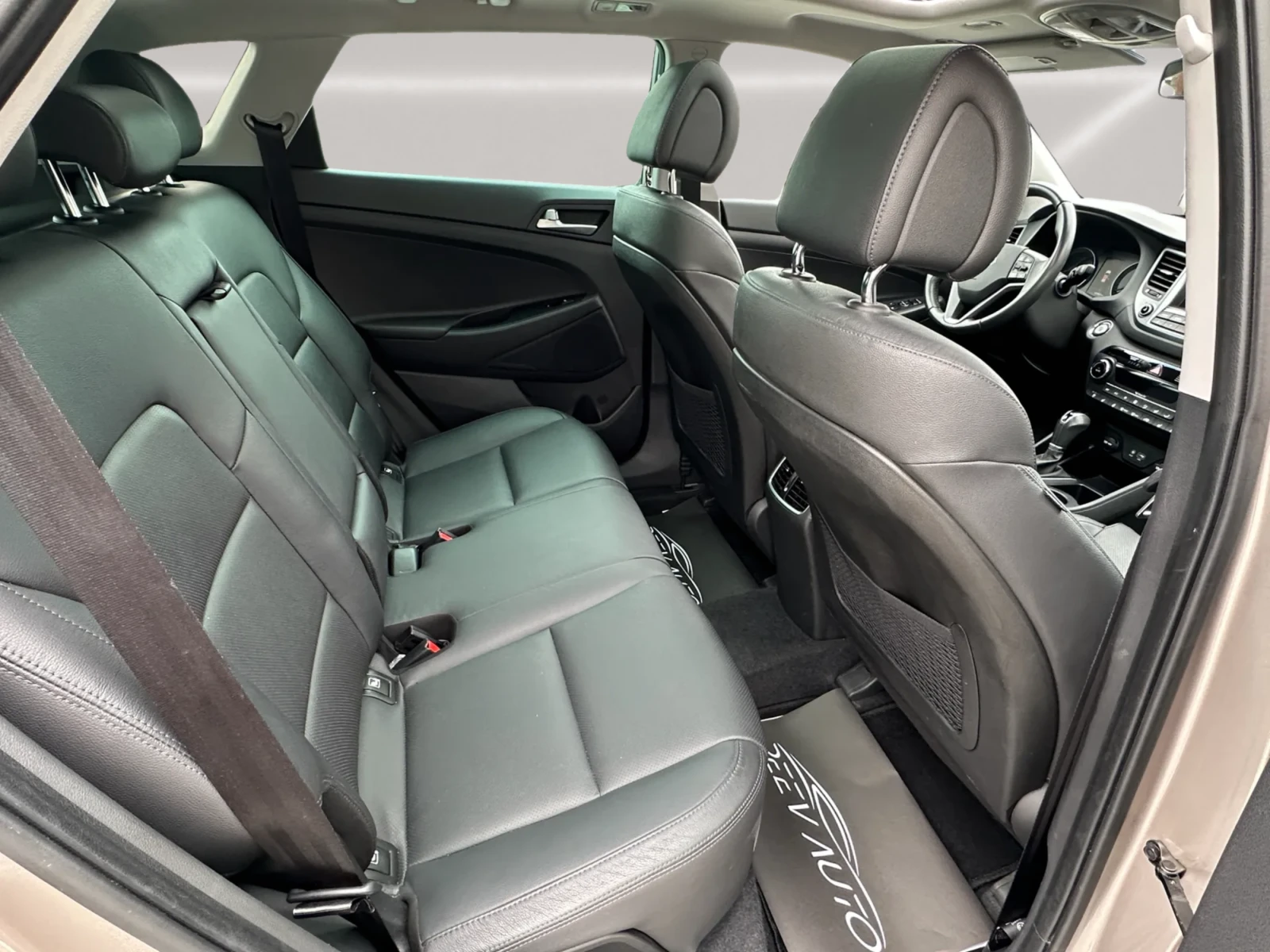 Hyundai Tucson EXCLUSIVE#KEYLESS#NAVI#CAMERA#PODGREV#PANORAMA | Mobile.bg   13