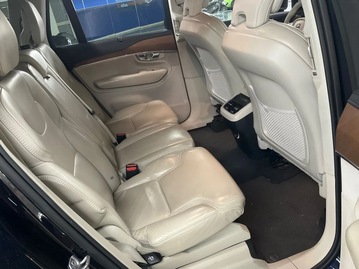 Volvo Xc90 D5 Inscription AWD * История* Дигитал * Кожа * LED - изображение 8