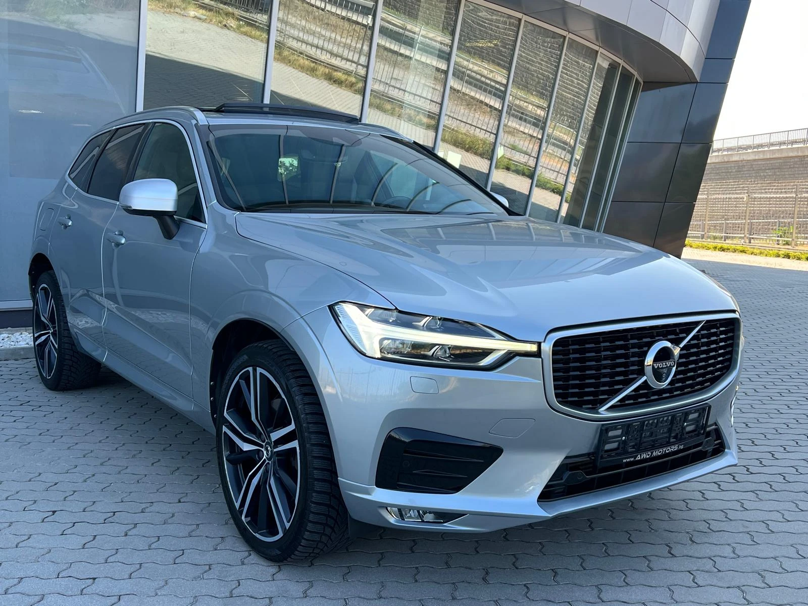 Volvo XC60 T6 R-Design Panorama Distronic Keyless Carplay | Mobile.bg   1