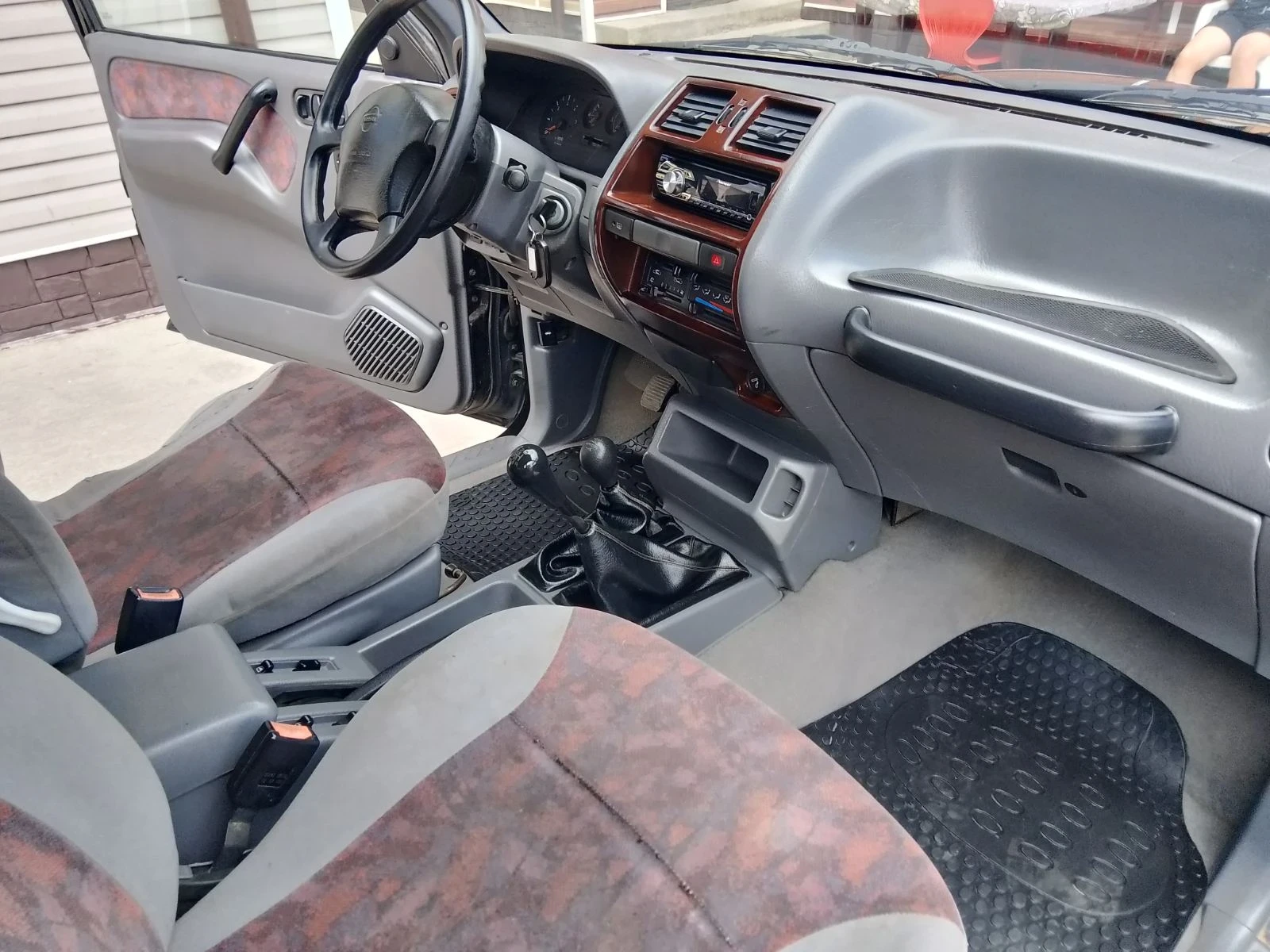 Nissan Terrano 27 - изображение 9