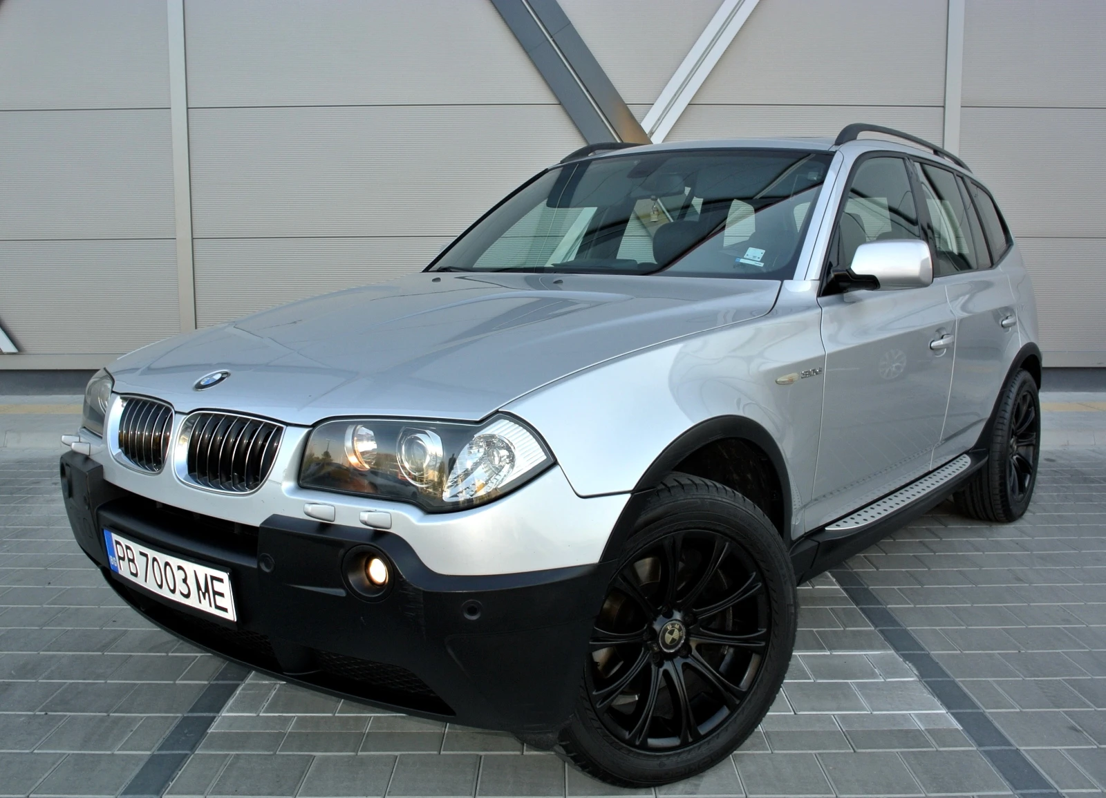 BMW X3 3.0D / АВТОМАТ / ПАНОРАМА / СПОРТ ПАКЕТ / NaVi*  - изображение 2