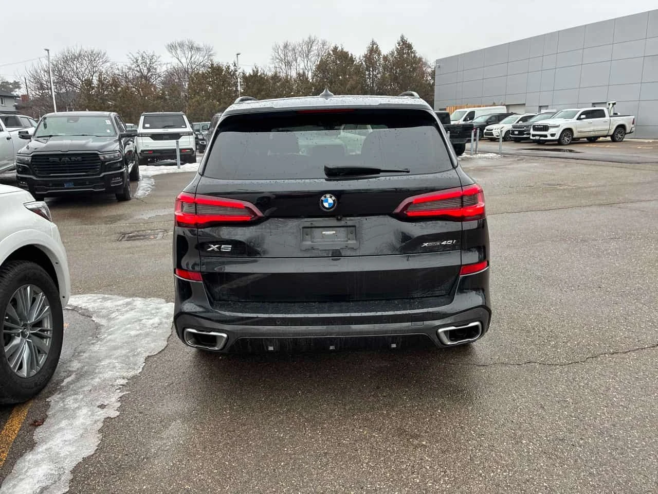 BMW X5 * xDrive40i * CARFAX * ЛАЗЕРИ* ОБДУХВАНЕ* 360 КАМЕ - изображение 4