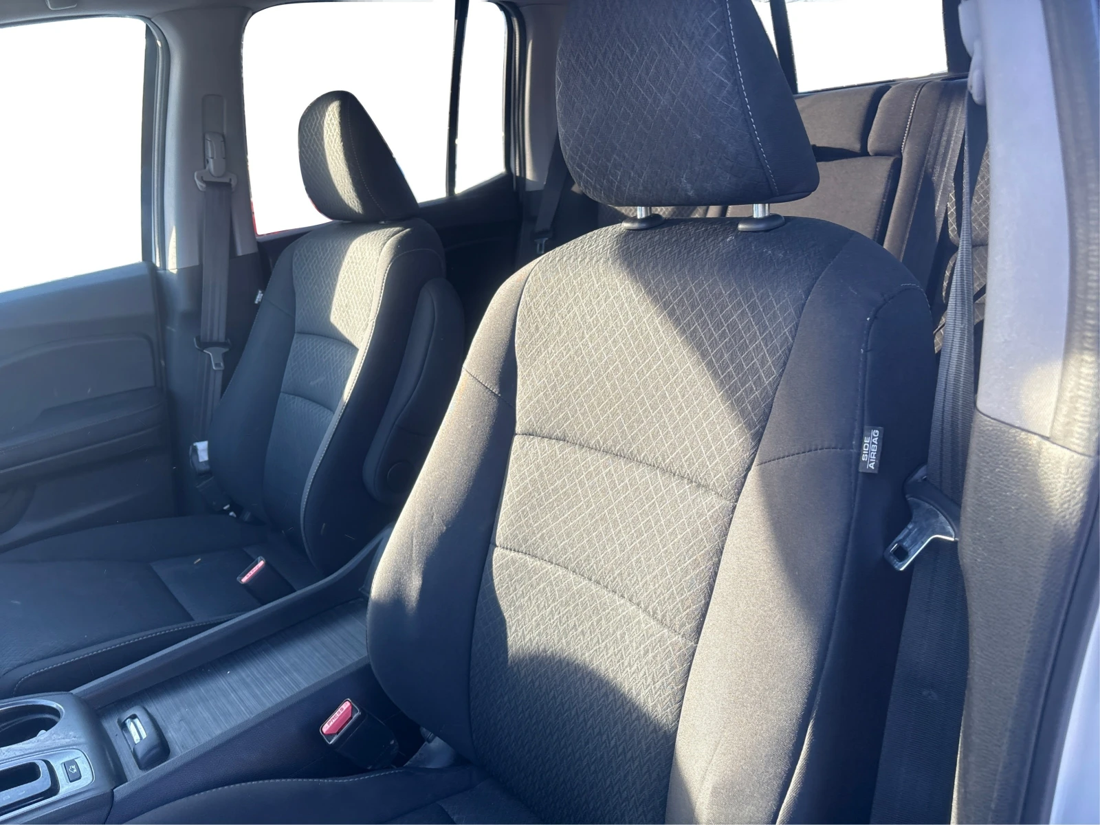 Honda Ridgeline Sport* AWD* АвтоКредит* (ЦЕНА ДО БГ), снимка 7 - Автомобили и джипове - 54160384