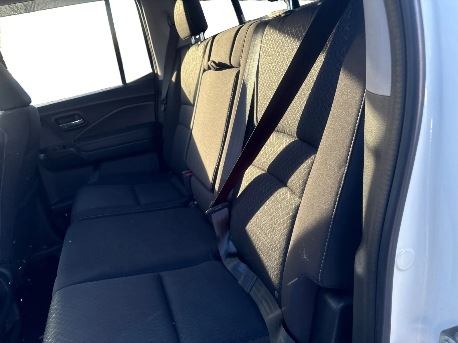 Honda Ridgeline Sport* AWD* АвтоКредит* (ЦЕНА ДО БГ), снимка 8 - Автомобили и джипове - 54160384