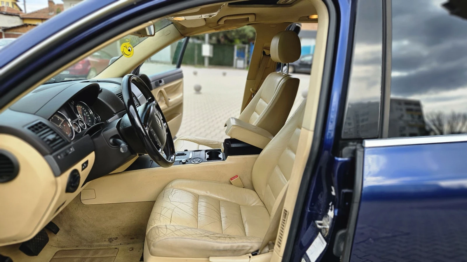 VW Touareg, снимка 10 - Автомобили и джипове - 54161452