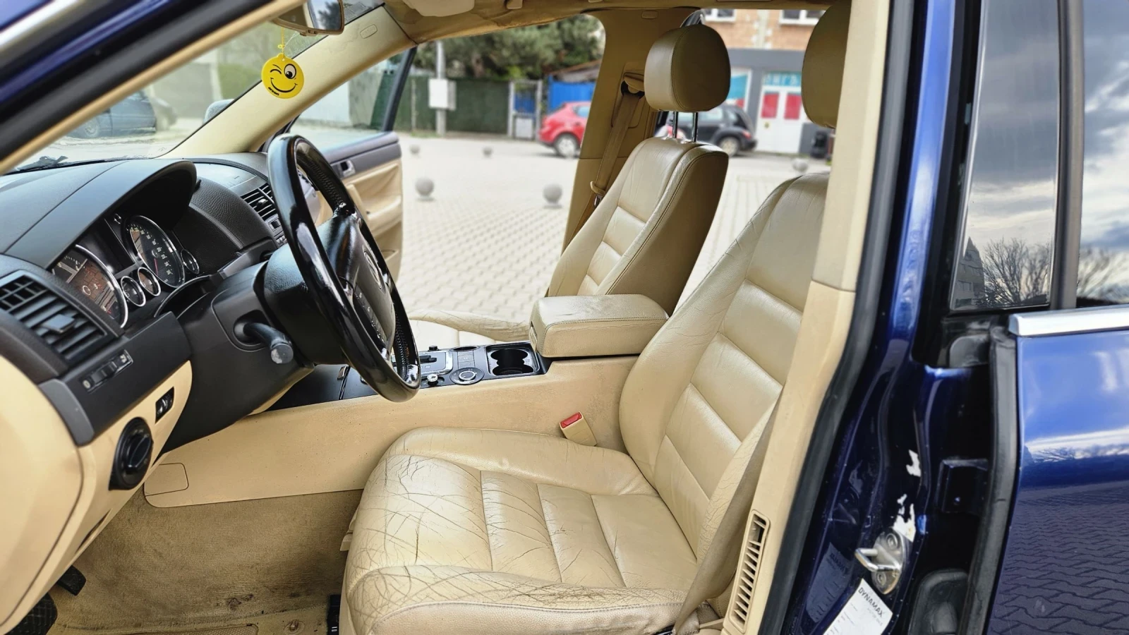 VW Touareg, снимка 11 - Автомобили и джипове - 54161452