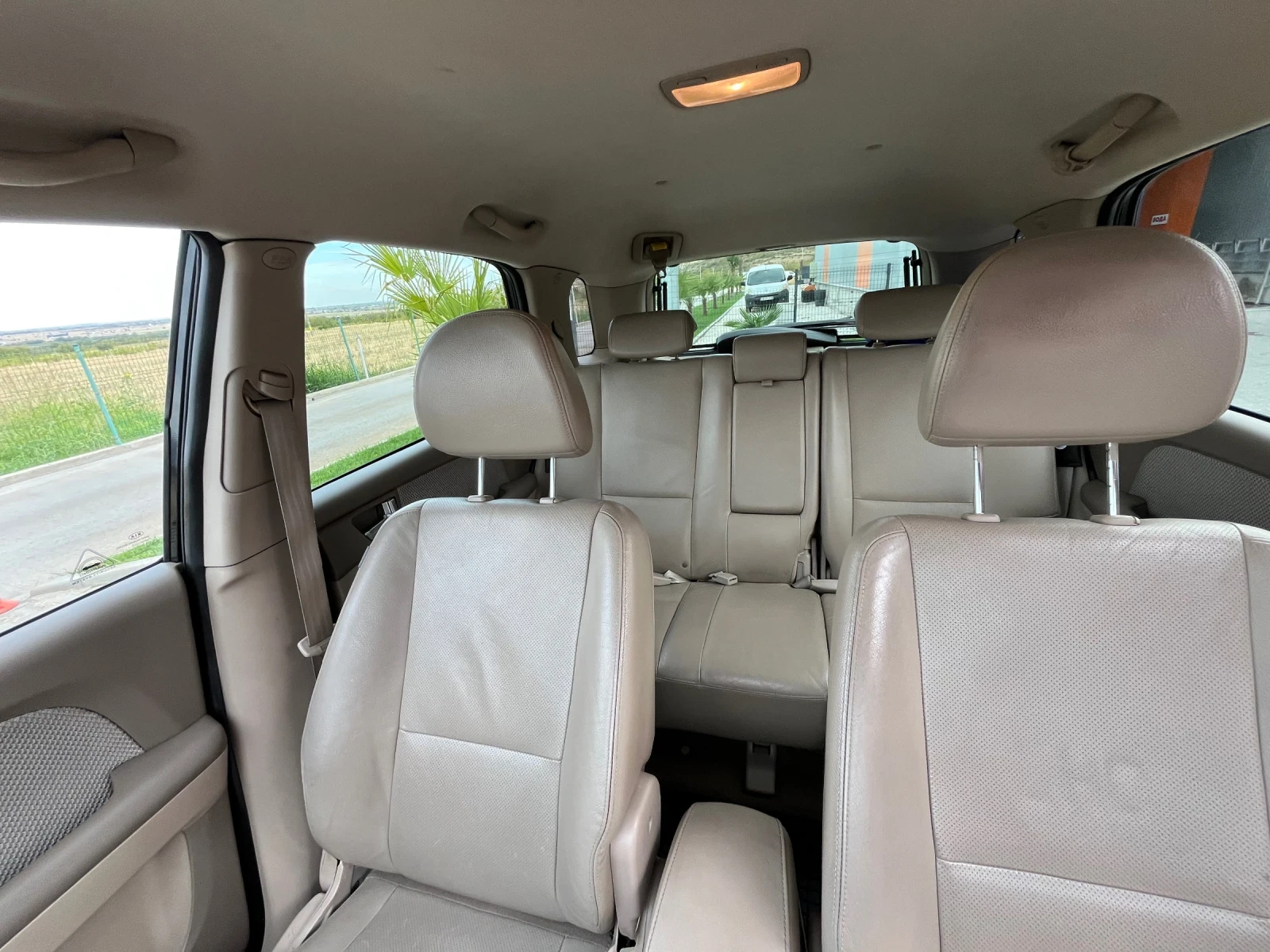 Kia Sportage, снимка 8 - Автомобили и джипове - 54306640