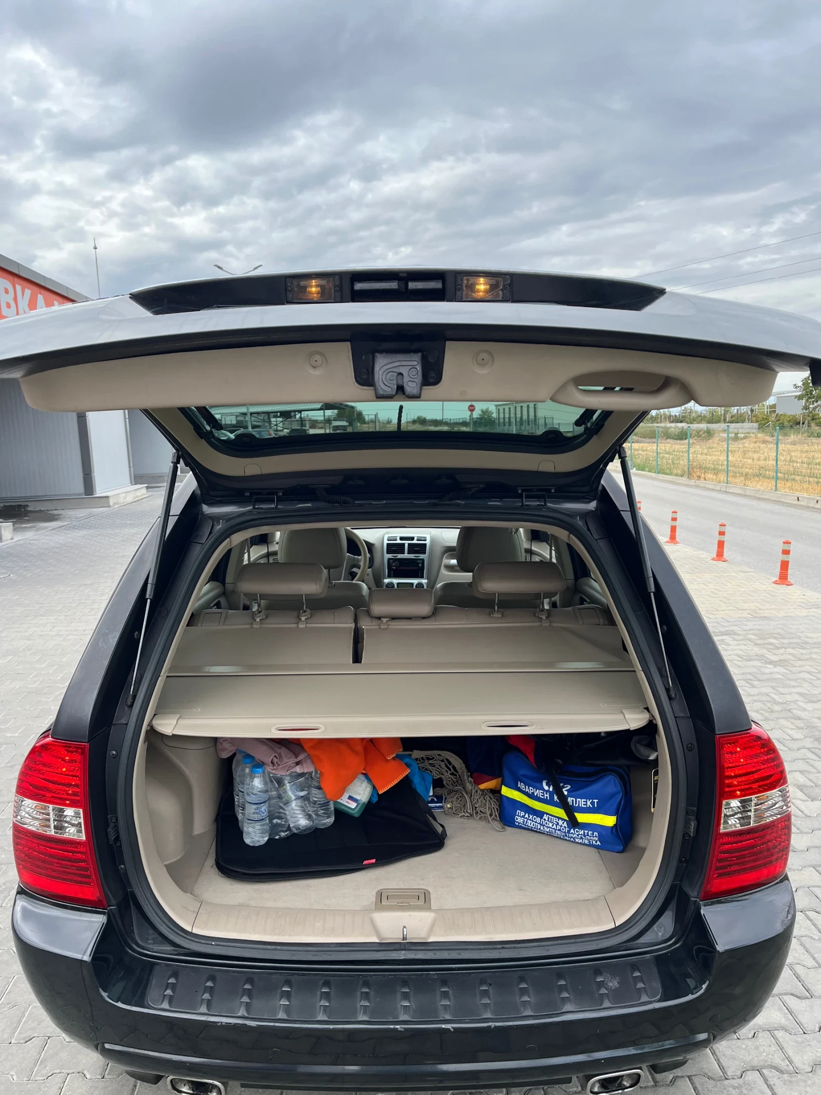 Kia Sportage, снимка 10 - Автомобили и джипове - 54306640