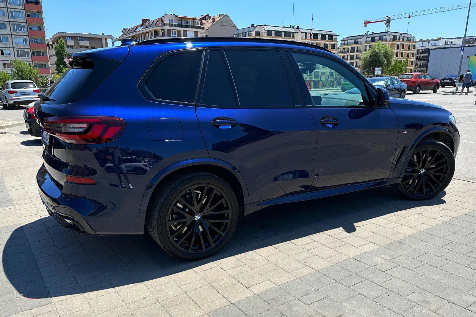 BMW X5 40d M-sport, Bowers&Wilkins, Soft-close, Integral, снимка 4 - Автомобили и джипове - 54340260