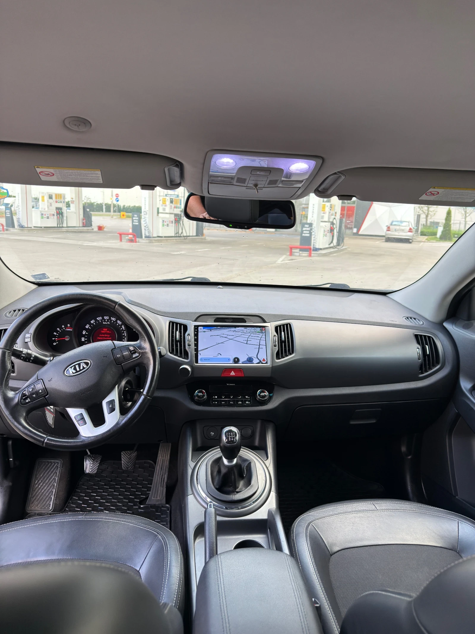 Kia Sportage, снимка 12 - Автомобили и джипове - 54527283